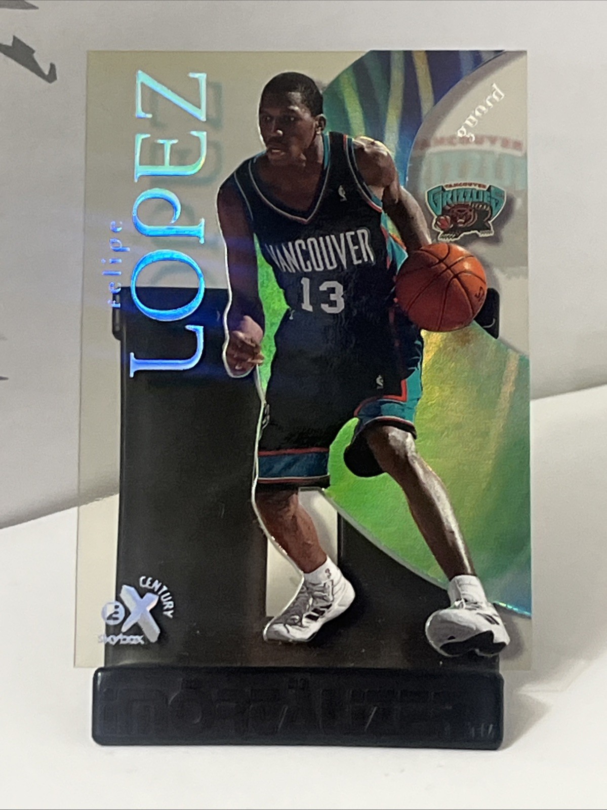 1998-99 SKYBOX NBA E-X CENTURY RC CARD VANCOUVER GRIZZLIES FELIPE LOPEZ #80