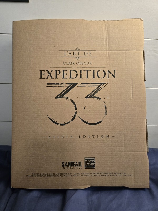 Artbook L'art de Clair Obscur: Expedition 33 - Alicia Collector's Edition