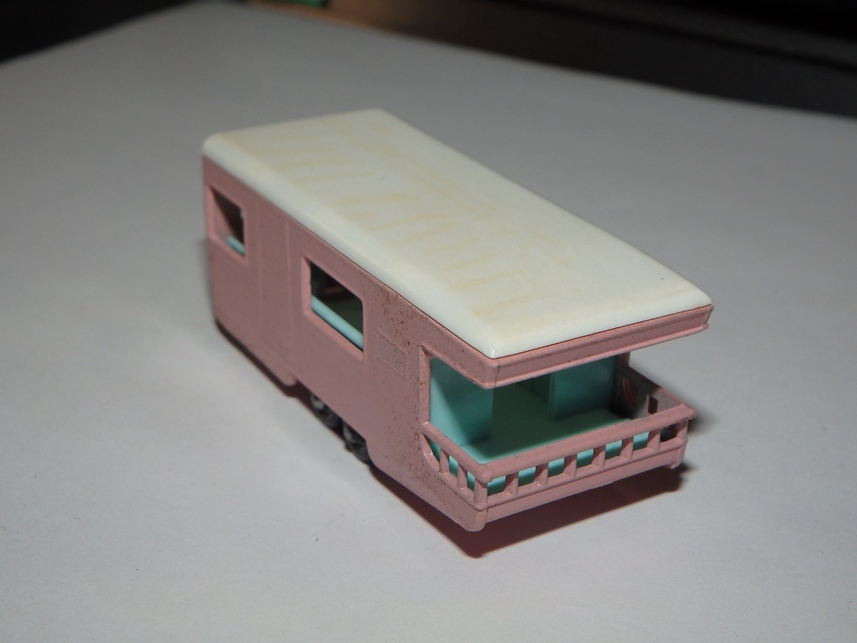 Vintage 1960's Matchbox Lesney No.23 Diecast Pink Trailer Caravan