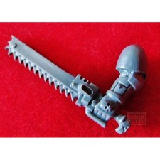 Space Marine braccio sinistro Chainsword (pommel aquila) Warhammer 40,00 primogenito A021