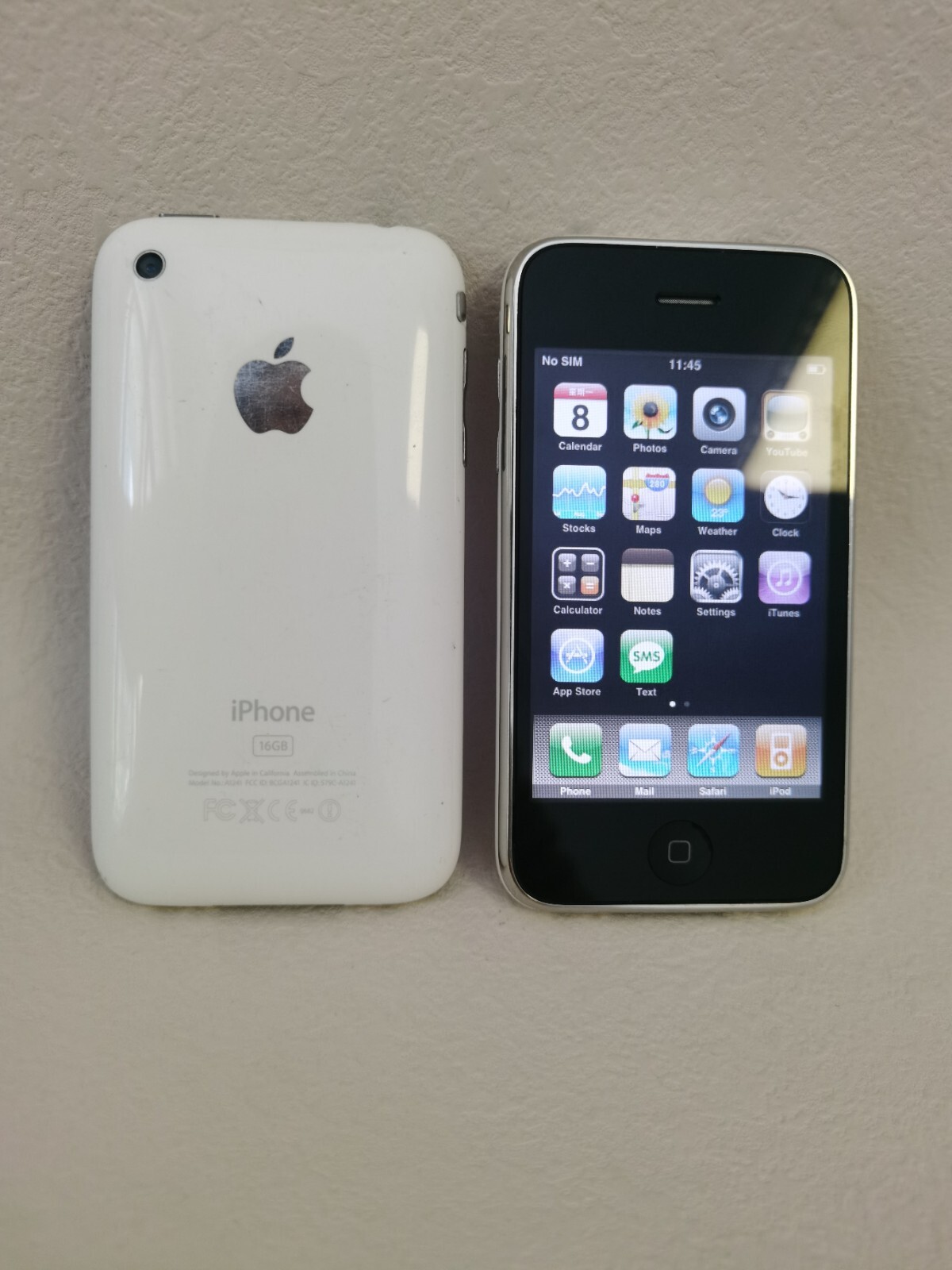 Apple 初代 iPhone 3G 16G 白 希少(iPhone)｜売買されたオークション