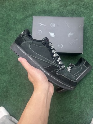 Jordan 1 Low Phantoms Travis Scott Sneakers size 10
