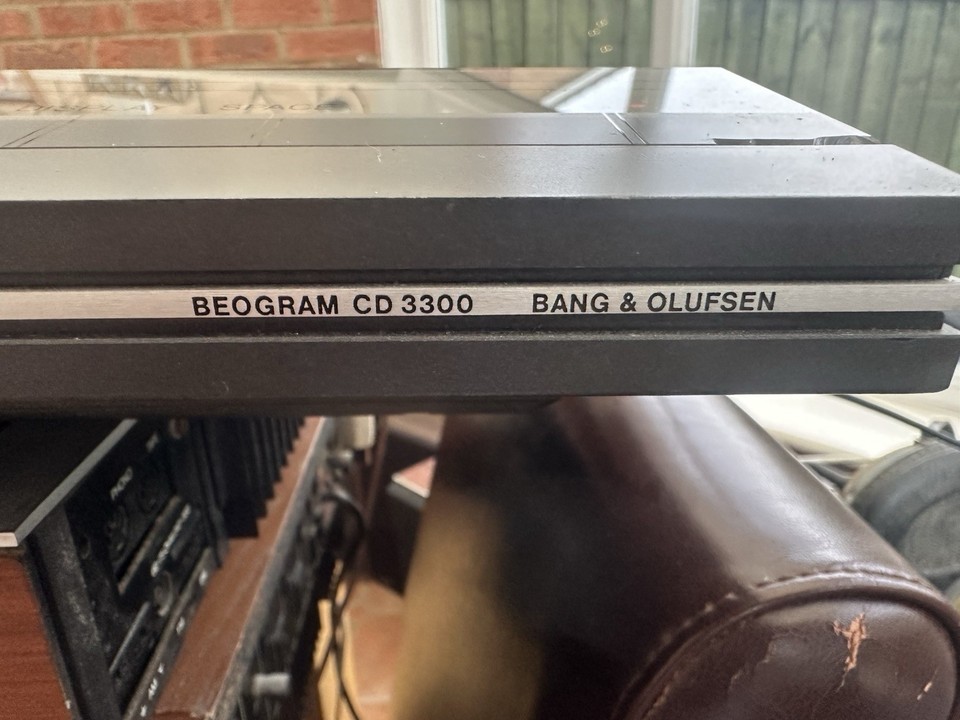Bang & Olufsen B&O Beogram 3300 CD Player With Beomaster 3300 Receiver And Rl452 Speakers