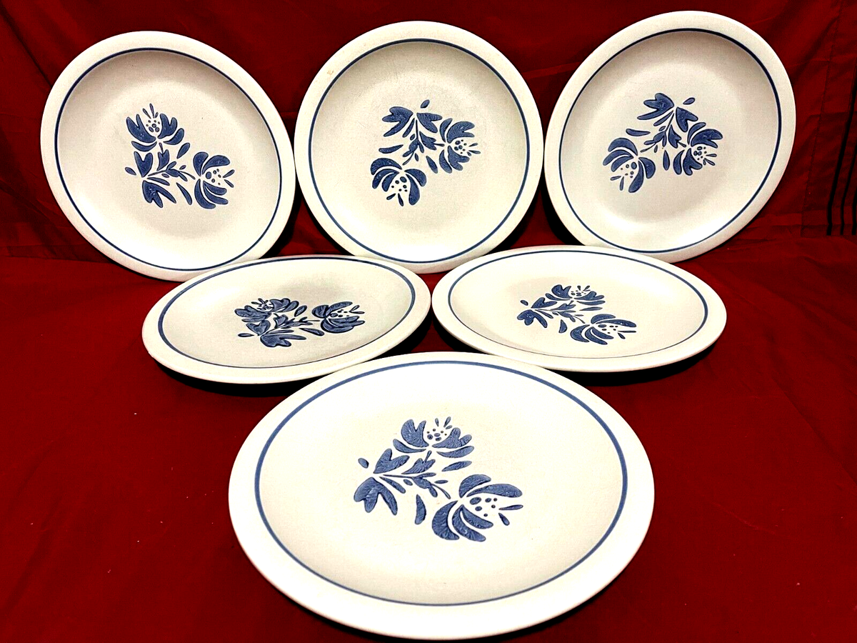 Pfaltzgraff Yorktowne Set Of Dinner Plates 10 1/4