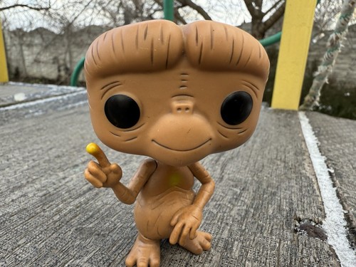 Funko Pop! Movies E.T. #130 The Extra-Terrestrial Vinyl Figure , Good - Picture 2 of 8