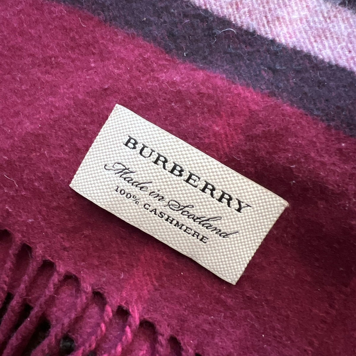 Burberry Mens Cashmere Scarf Nova Check Made in Scotland Burgundy