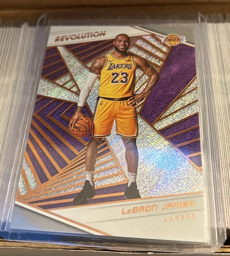 LeBron James 2018-19 Panini Revolution B #40 Los Angeles Lakers