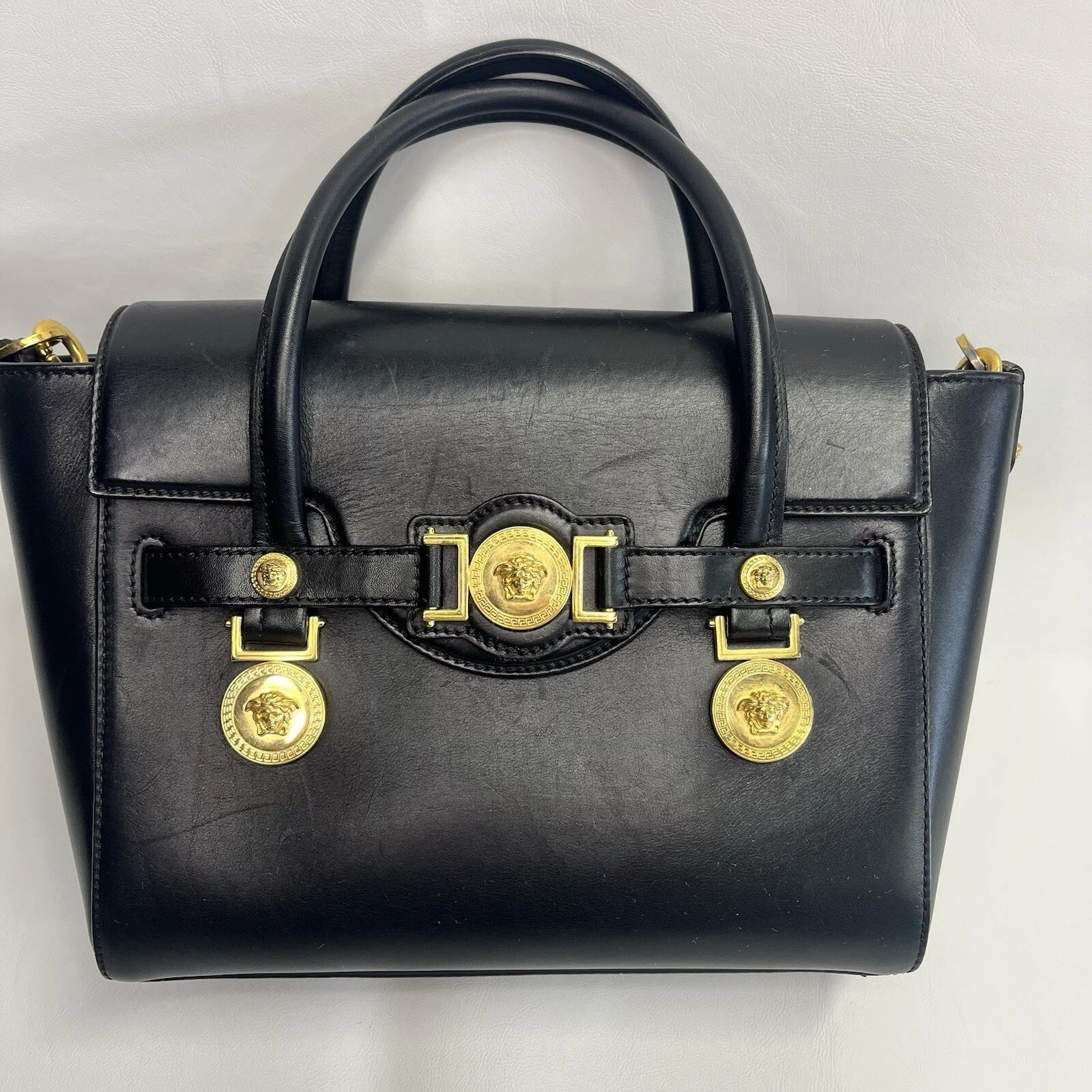 Versace — Versace Medusa Black Leather Shoulder bag - Authentic