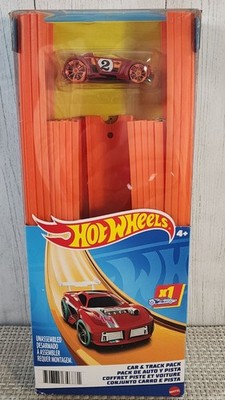 MATTEL HOT WHEELS CAR AND TRACK BUILDER STRAIGHT PACK 15 FT. ROADSTER ORANGE