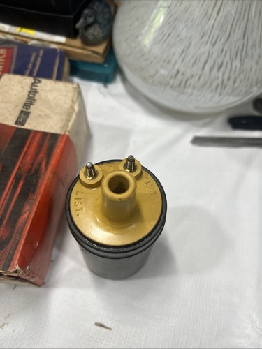 NOS FORD YELLOW TOP COIL B6A-12029-B SEE PHOTOS DG-5 - Picture 4 of 4