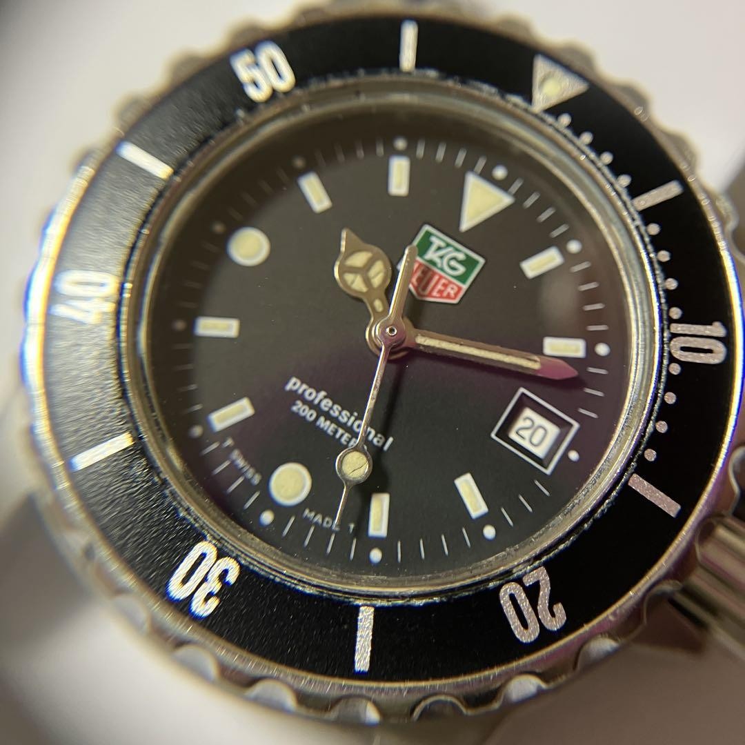 TAG Heuer プロフェッショナル　WD1410 200m レディース TAG Heuer Professional Women's Black Watch - WD1410 for sale