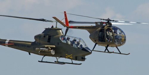 AH-1 COBRA SOMBRERO DE SOLAPA DORADA PIN UP HECHO EN EJÉRCITO DE ESTADOS UNIDOS MARINES PILOTO TRIPULACIÓN ALA CORBATA TAC - Imagen 13 de 24