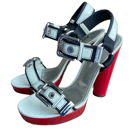 DOLCE & GABBANA Off White & Black & Red Patent Leather Strappy Sandals, Size 39 - Picture 5 of 17