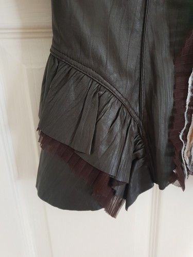 Nueva Sin Etiquetas Chaqueta de Cuero y Encaje Casi Famosa. Preciosos detalles. Mantequilla suave 🙂 - Imagen 6 de 11