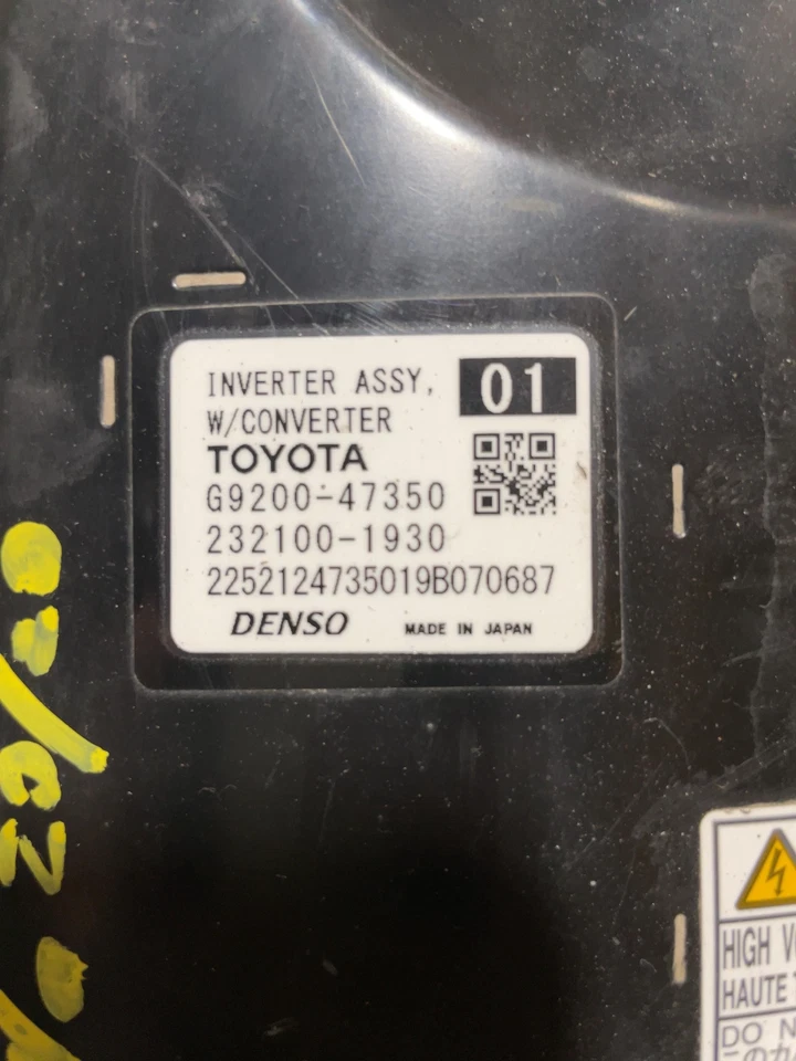 ✅ 2020 - 2022 TOYOTA COROLLA/PRIUS HYBRID INVERTER CONVERTER PN: G9200-47350 OEM - Image 2 of 4