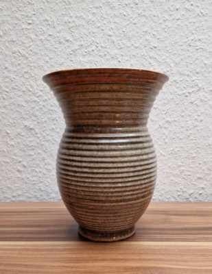 Vase aus Ton, Tonvase, glasiert, Rillenmuster, Vintage, Vase