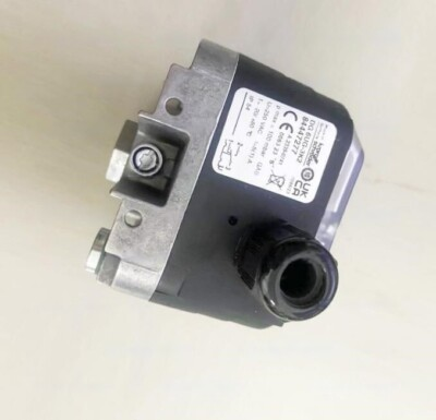 #ad #ad 1PCS Krom schroder DG6UG 3K2 Pressure Switch new Free delivery $152.70