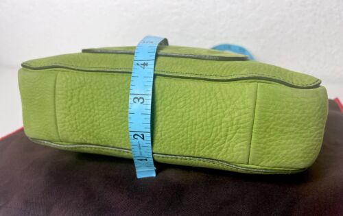 Vintage Suede Coach Bag Pebbled Lime Green Leather Gold Turnlock Chelsea Purse - Picture 11 of 13