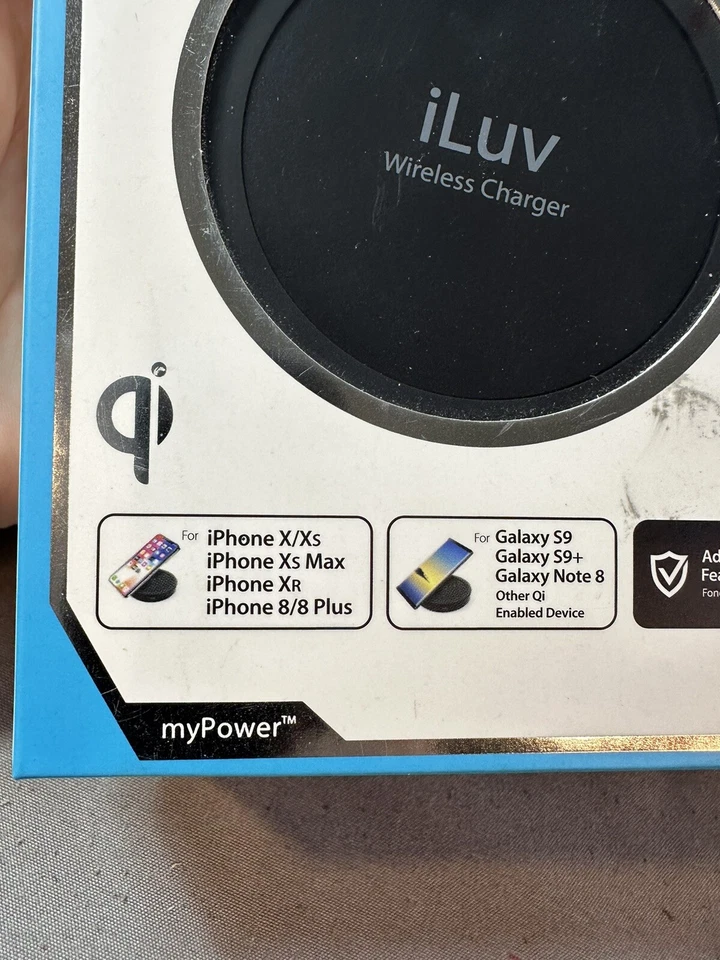 Cargador inalámbrico rápido certificado iLuv Qi iPhone, X/XS, XS Max, XR, 8/8+, Galaxy 8,9 Foto 3 de 4