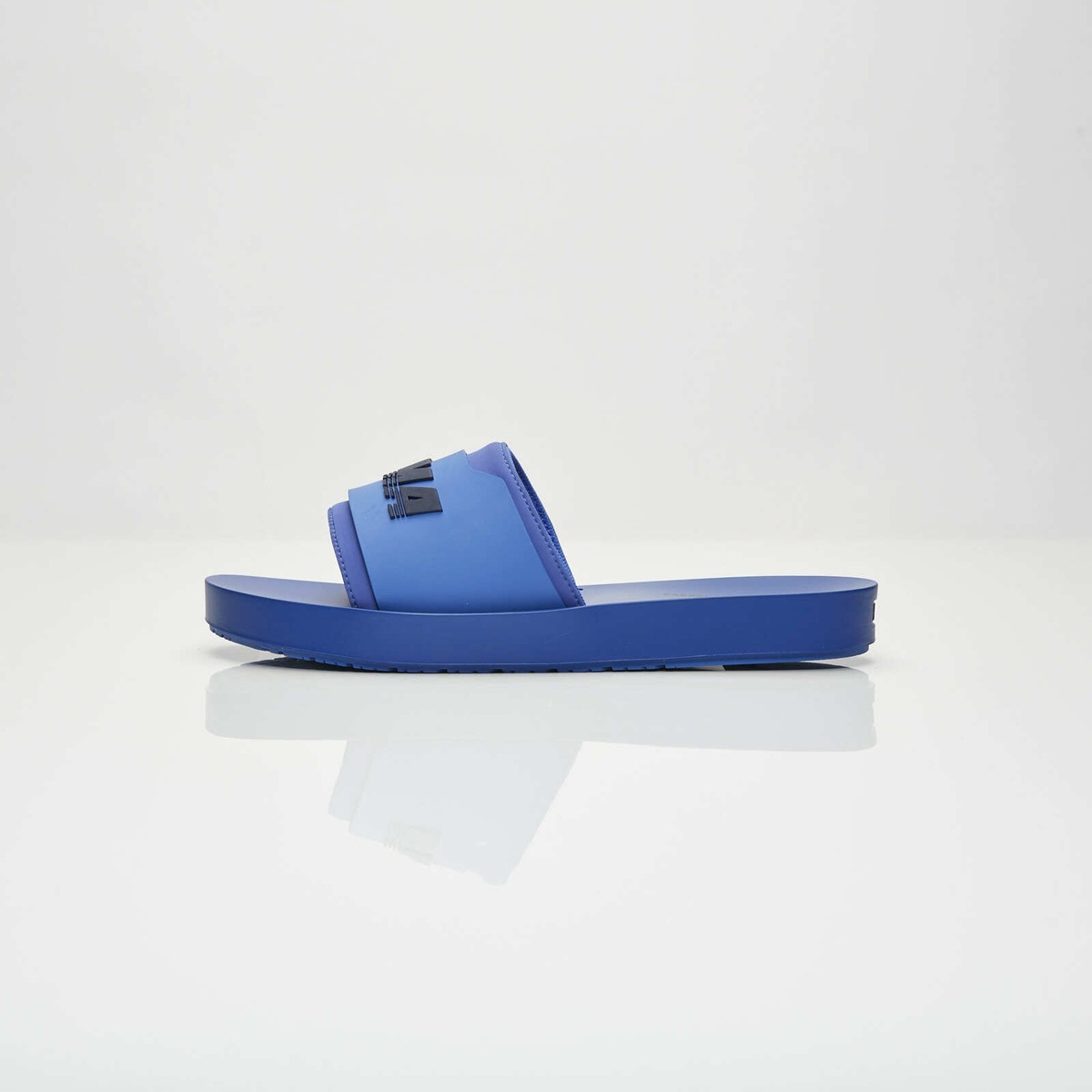 Fenty PUMA by Rihanna Surf Slide Dazzling Blue 367747-03 Women