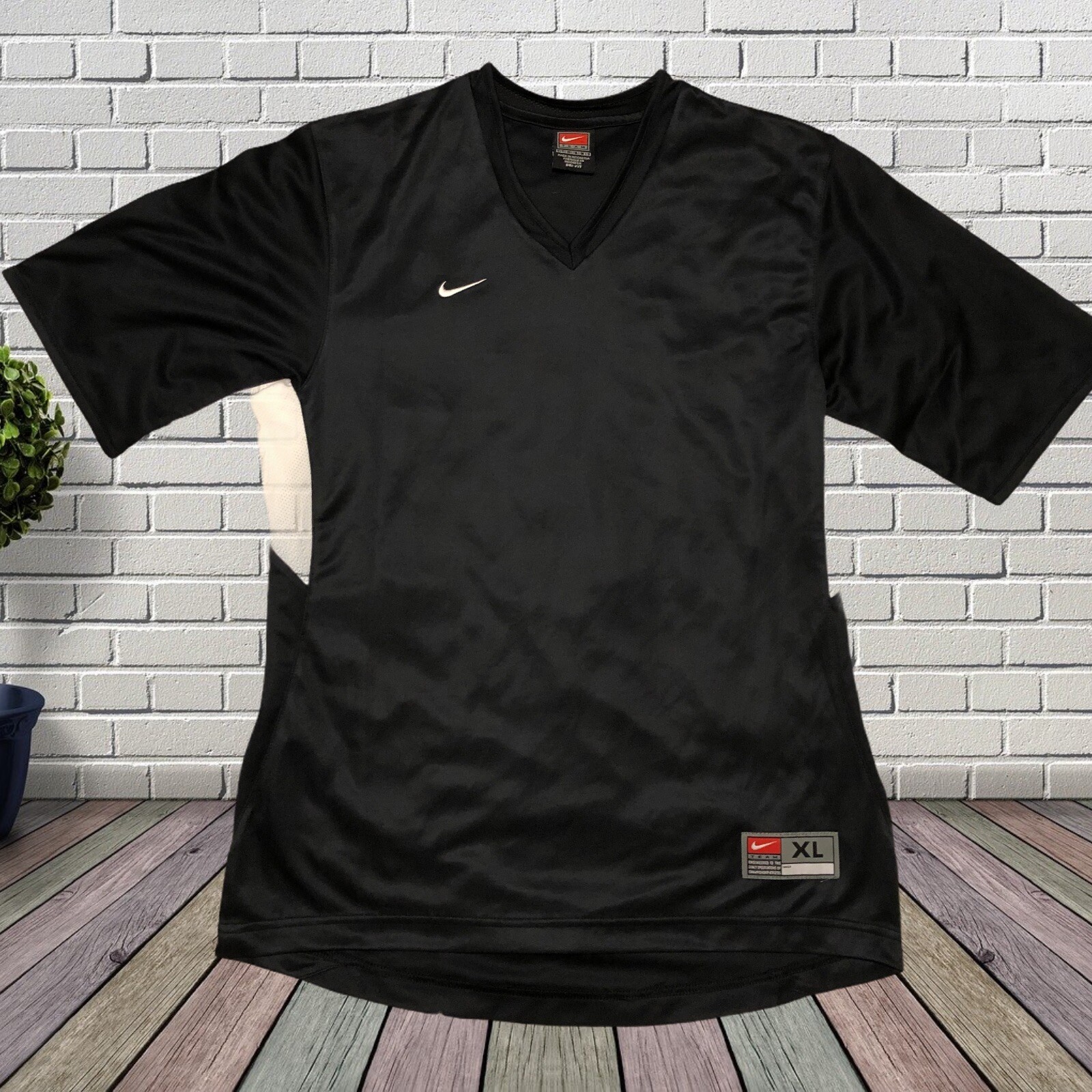 Vintage NIKE TEAM WARM UP SHIRT Black SIze XL Orange Tag