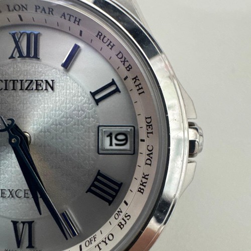 Citizen Exceed H149-A1BP602 Eco-Drive Radio-Pilotée Titane Solaire Montre Hommes - Photo 3 sur 10