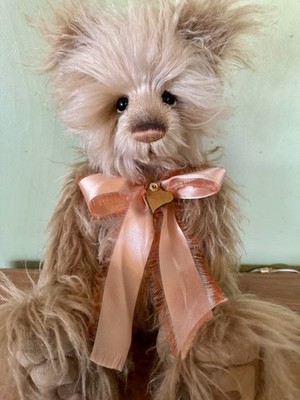 Charlie Bears Hepburn Rare And HTF 21  2017 Mohair Isabelle Lee LE #254/300 WW