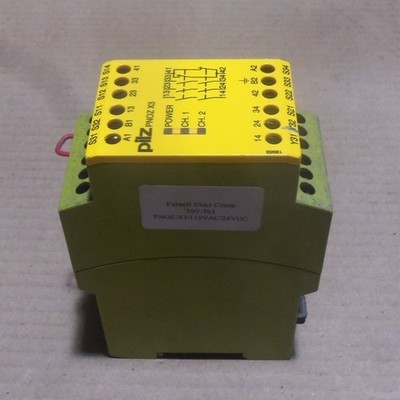 PILZ 774314 PNOZ X3 SAFETY RELAY MODULE 110 VAC 24 VDC 3N/O 1N/C 1SO 156068