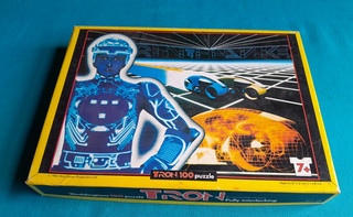 VINTAGE 1982 ORIGINAL 'TRON' JIGSAW PUZZLE VGC COMPLETE