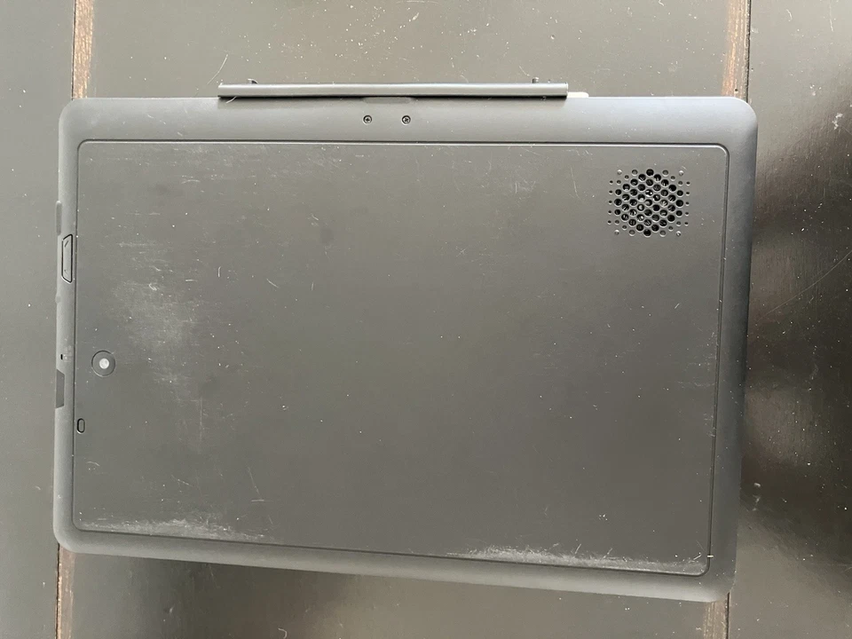 RCA Pro 12 64GB Tablet Black With Magnalink Detachable Keyboard & Original Box - Image 3 of 4