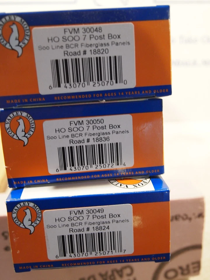 FOX VALLEY MODELS SOO LINE FIBERGLASS ROOF BOX CARS, BROWN LOT 73 3 DIFF No - Image 4 of 4