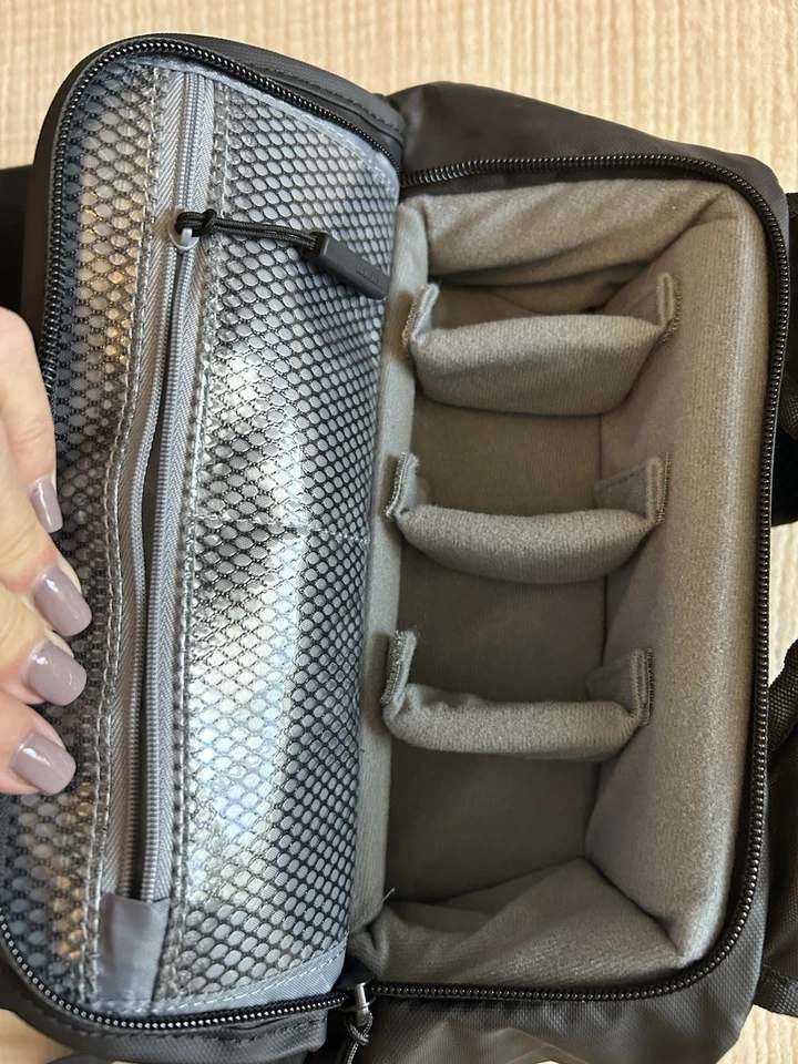 GoPro Daytripper Backpack ABDAY-001 15L Laptop Travel Hiking Everyday Pack Black - Image 4 of 4