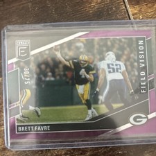 2022 Panini Donruss Elite - Field Vision Purple #FV7 Brett Favre /75