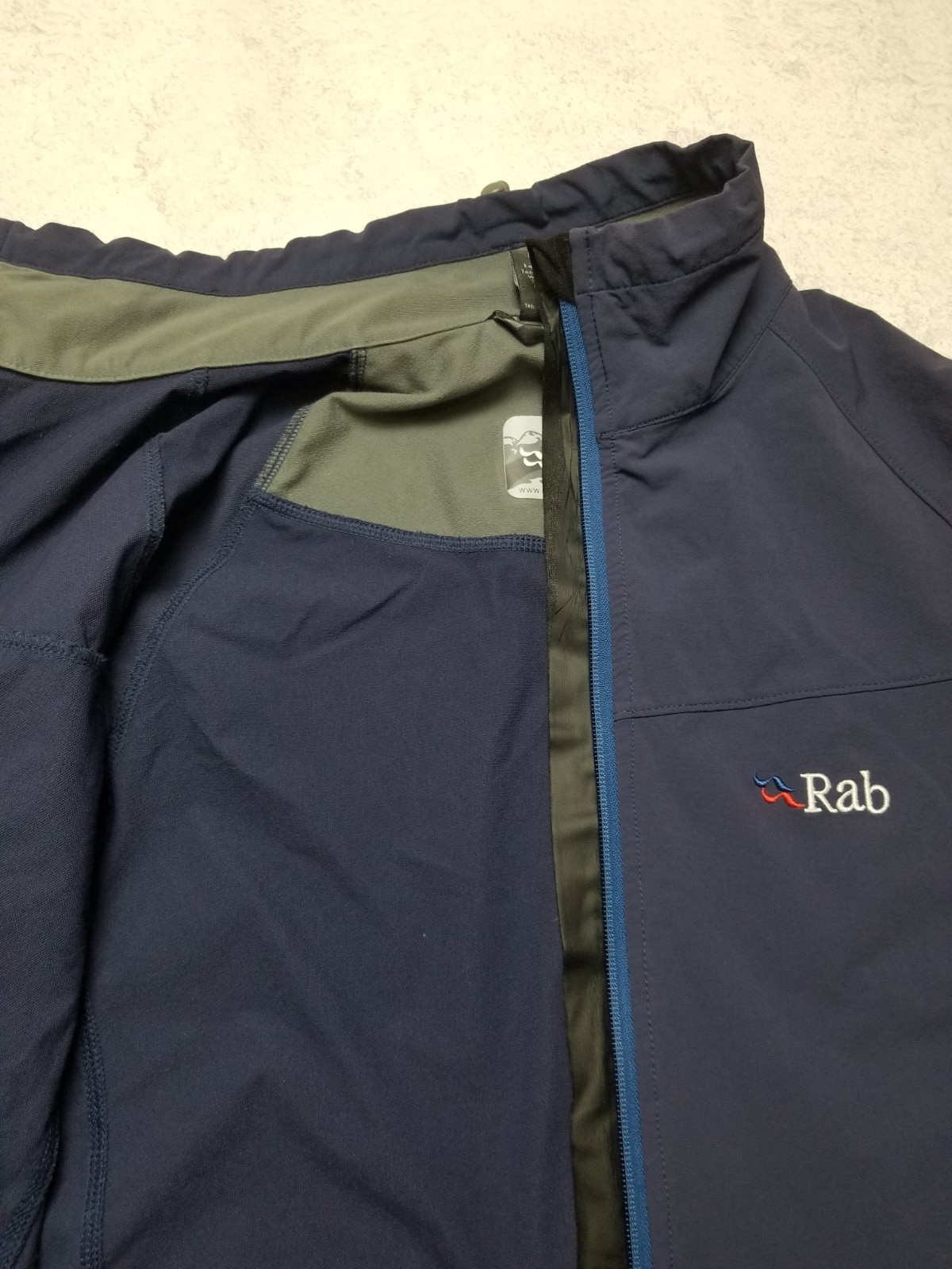 Rab Navy Softshell Weather Resistant Sawtooth Ful… - image 6
