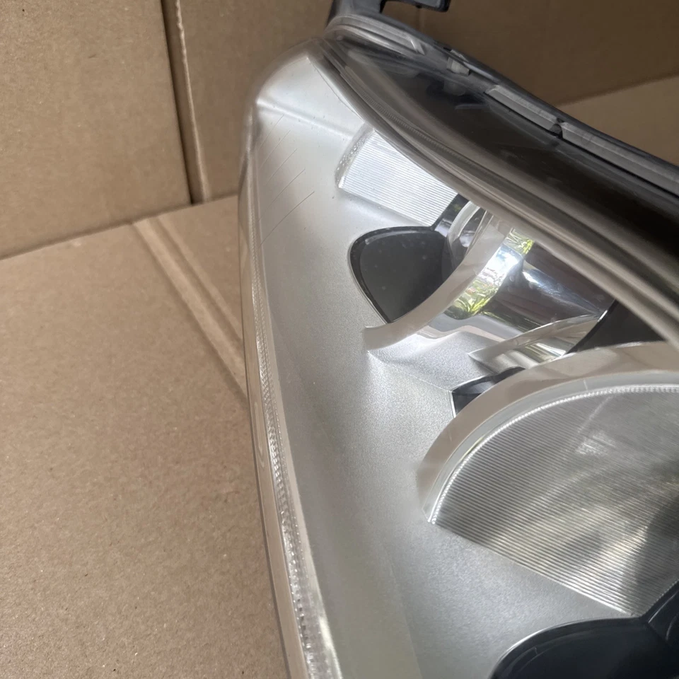 Jaguar XJ 2010-2015 Front Left Side Headlight OEM w/ AFS - Image 2 of 4