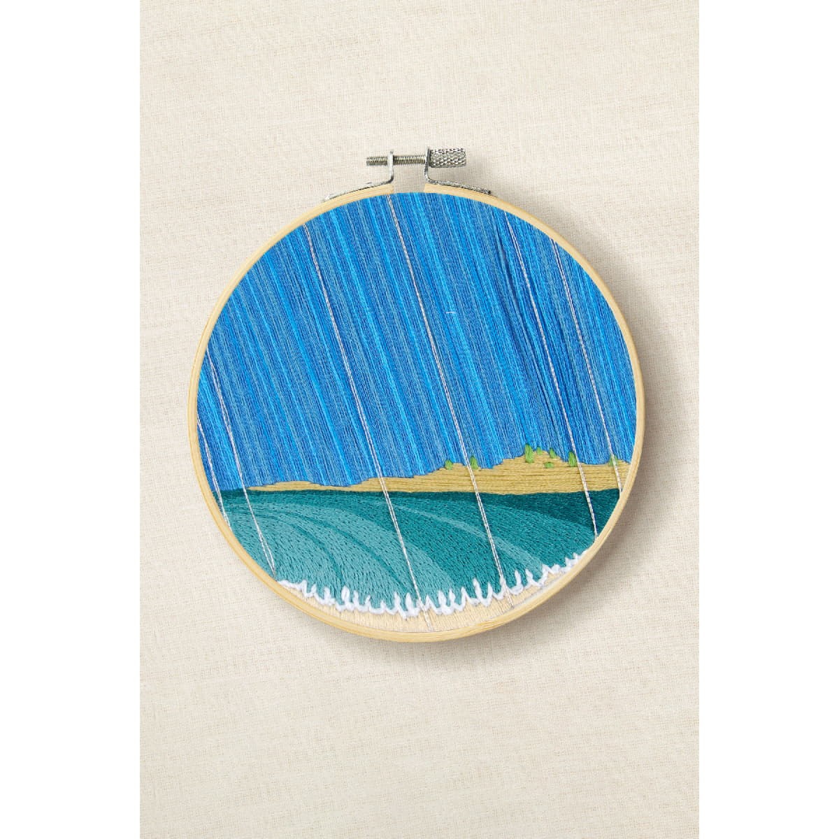 DMC stamped Satin stitch kit with wooden hoop ""Ocean Rain"", Diam 12,5cm, DIY
