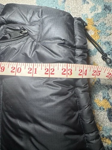 North Face 700 Puffer Jacket Size Medium Mens, Black, Highly Sought After image 7