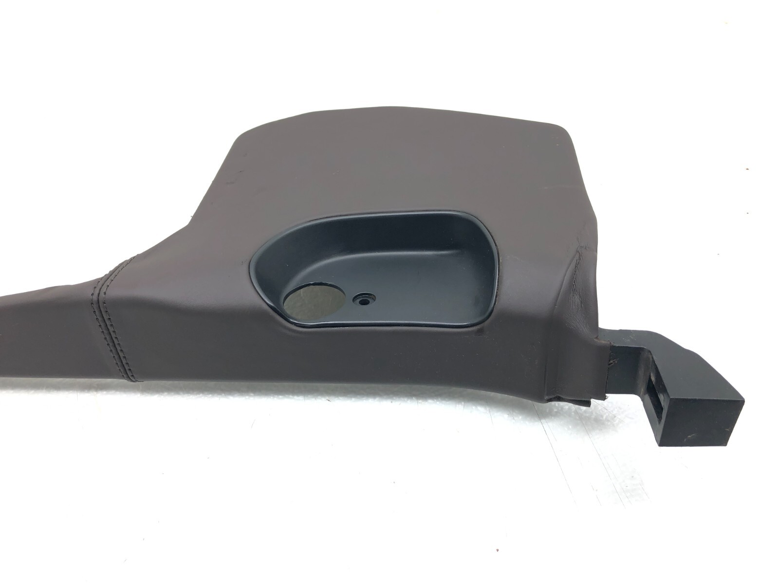 2014-2018 BENTLEY FLYING SPUR LEFT DRIVER FRONT KICK PANEL HOOD RELEASE TRIM