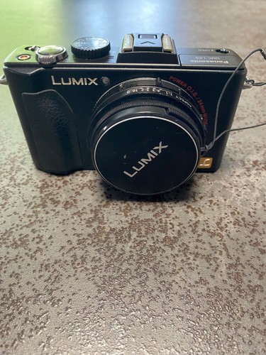 Panasonic LUMIX DMC-LX5 Black Digital Camera with Battery from Japan - Picture 10 of 12