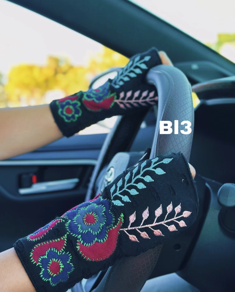 Acogedores guantes sin dedos para mujer Foto 3 de 4