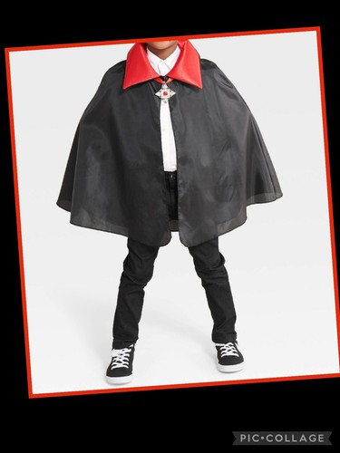 Hyde & EEK Kids Vampire Cape, Medallion Necklace Costume NIP - Picture 3 of 3