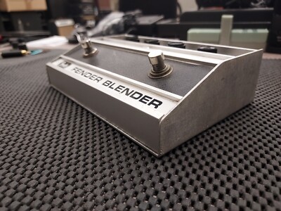 Vintage 1973 Fender Blender Fuzz Pedal Stompbox | eBay