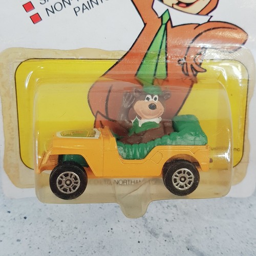 Vintage 1982 - CORGI Juniors Diecast Car Hanna-Barbera YOGI BEAR in Jeep #82 - Picture 2 of 7