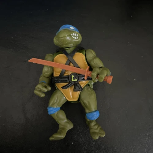 Vintage TMNT Action Figure Leonardo
