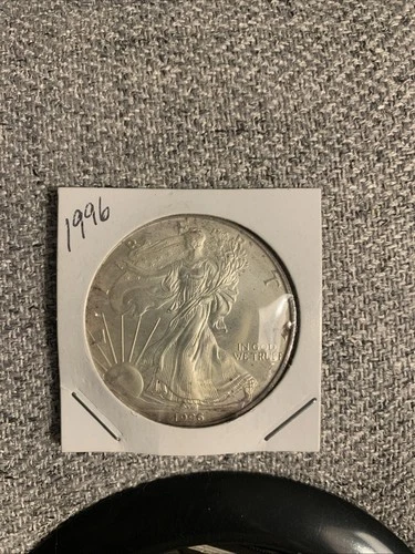 American Eagle Walking Liberty .999 Fine Silver 1996  1 Ounce
