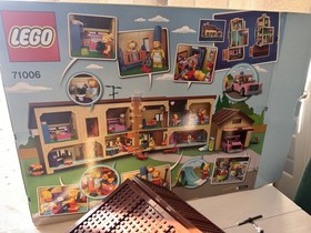 Authentic LEGO The Simpsons House 71006 &ndash; Used w/ Box & Minifigures 
