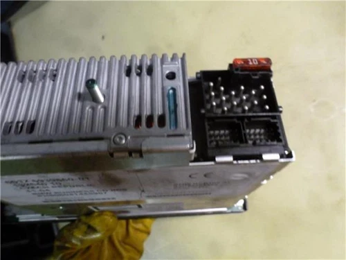 65126939660 Sistema Audio/Radio Cd para BMW SERIE 3 BERLINA (E46) 318i 20 73593 - Imagen 3 de 4