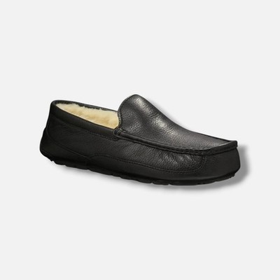 Ugg Men's Black Ascot Leather Moccasin Slippers Shoes Size 9