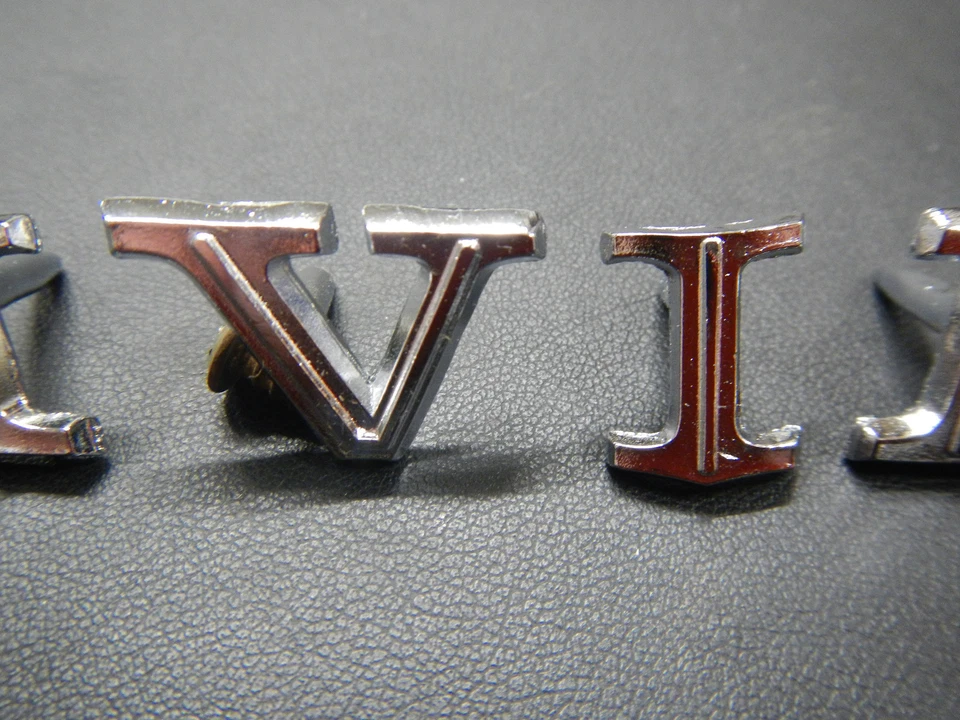 1966 1968 1969 Buick Riviera Hood Letters Emblem Set Front Nose Badge 66 68 69 - Image 3 of 4