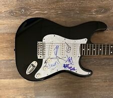 * SLIPKNOT * signed guitar * JIM, SID, MICK, CLOWN, V-MAN, TORTILLA & JAY * 1 * SLIPKNOT * signed guitar * JIM, SID, MICK, CLOWN, V-MAN, TORTILLA & JAY * 1